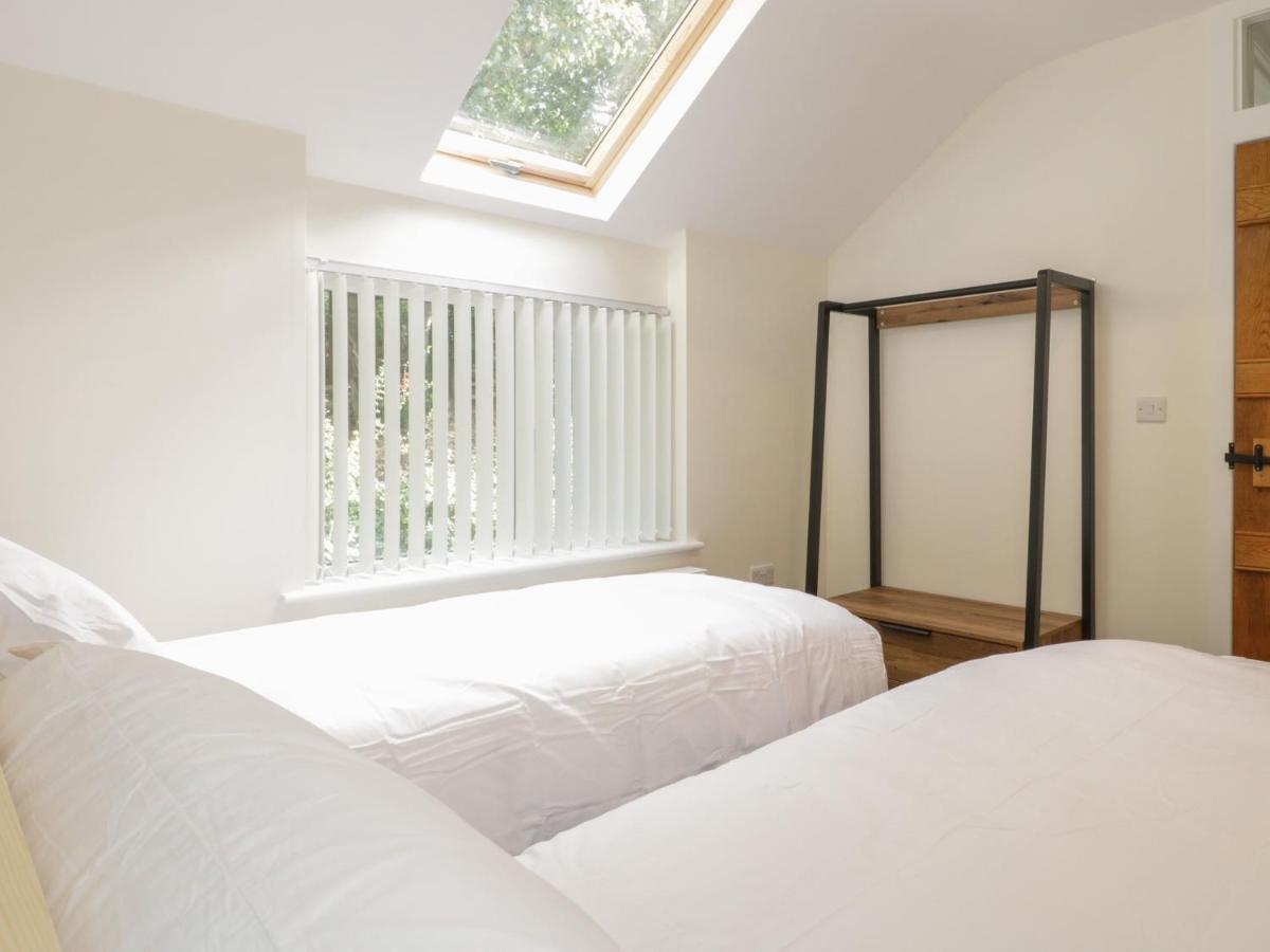 One Conway View Colwyn Bay Exterior photo